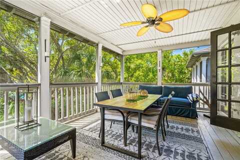1215 Winding Oaks Circle E, Vero Beach, FL 32963