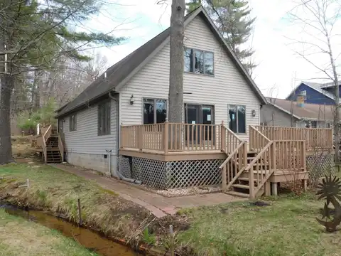 W8547 CLOVERLEAF LAKE Road, CLINTONVILLE, WI 54929