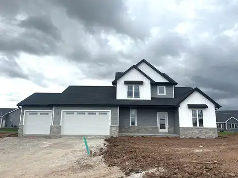 W5073 BLUE HERON Circle, SHERWOOD, WI 54169
