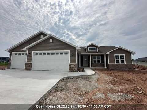 N8067 BLUE HERON Circle, SHERWOOD, WI 54169