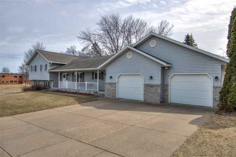 1303 Bel Air Boulevard, Chippewa Falls, WI 54729