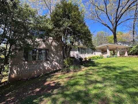 624 Pinecrest Drive, Athens, TN 37303