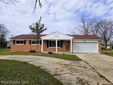 27996 W 11 MILE Road, Farmington Hills, MI 48336