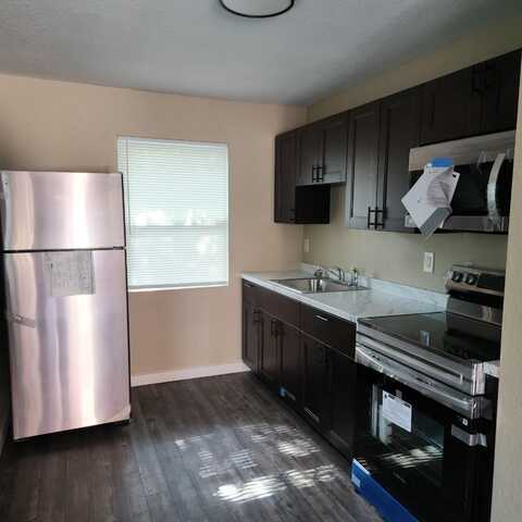 225 NW 12th Court, Pompano Beach, FL 33066