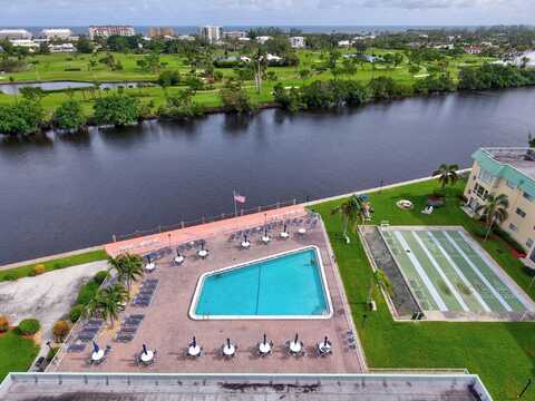 12 Colonial Club Drive, Boynton Beach, FL 33435
