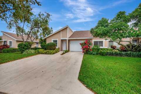 8081 Springtree Road, Boca Raton, FL 33496