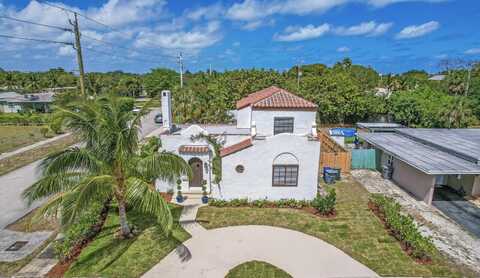 359 Greenbriar A Drive, Lake Park, FL 33403