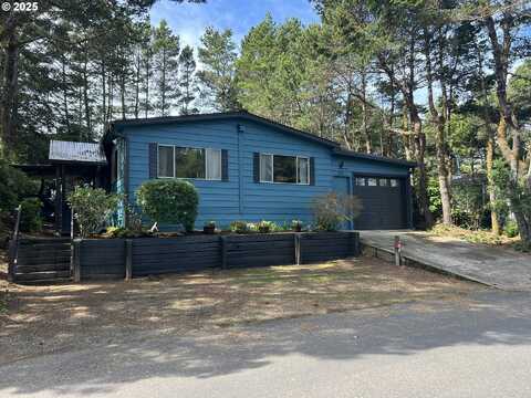 1601 RHODODENDRON DR, Florence, OR 97439