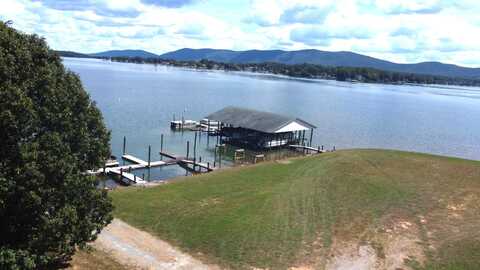 425 Belle Isle DR, Union Hall, VA 24176