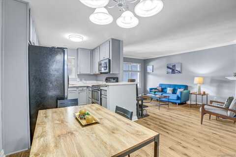 1756 Essex St., San Diego, CA 92103