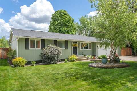 305 S STEEN Rd, Veradale, WA 99037
