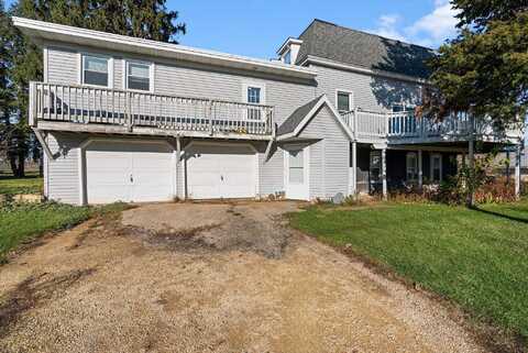 318 Mandt Parkway, Stoughton, WI 53589