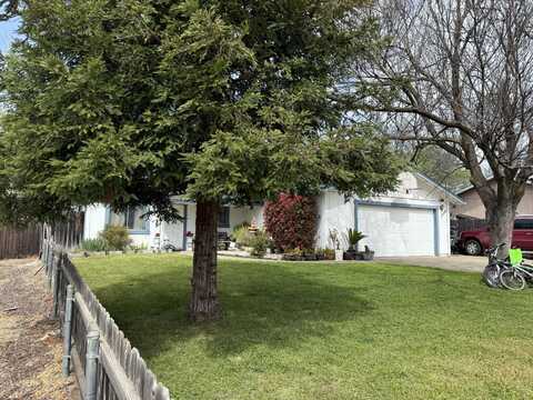 1728 Cedarwood Drive, Redding, CA 96002
