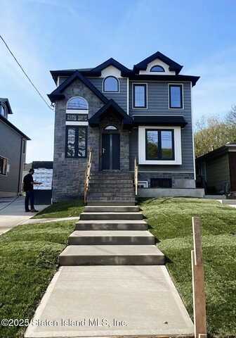 5639 Amboy Road, Staten Island, NY 10309