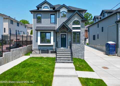 5639 Amboy Road, Staten Island, NY 10309