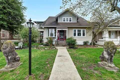 948 E 7th Street, Jeffersonville, IN 47130