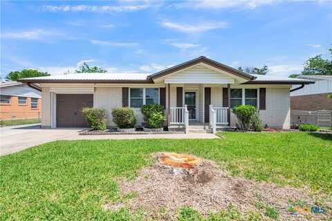 1009 E Robertson Avenue, Copperas Cove, TX 76522