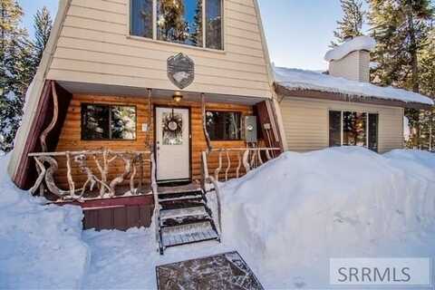 2750 SW Sage Hen Drive, Island Park, ID 83429