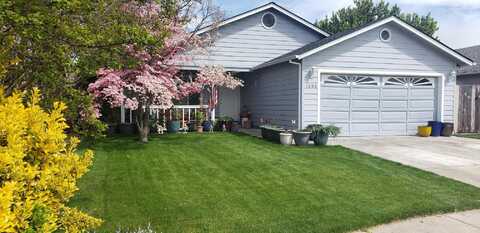 1885 Regal Avenue, Medford, OR 97501