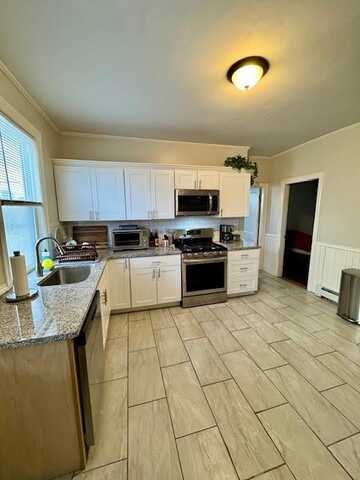 36 East Transit Street, Providence, RI 02906