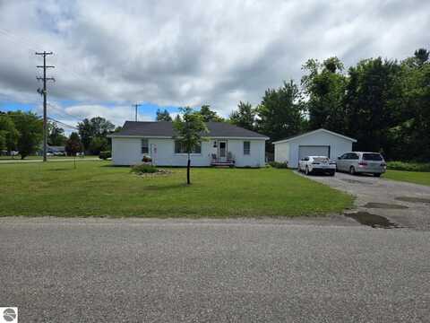 501 Ninth Avenue, Tawas City, MI 48763