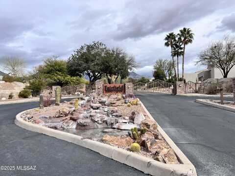 7449 E Ridge Point Road, Tucson, AZ 85750