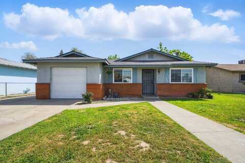4245 W Victor Avenue, Visalia, CA 93277