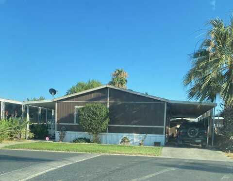 900 E Rankin Road, Tulare, CA 93274