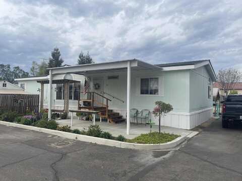 820 S Chinowth, Visalia, CA 93277