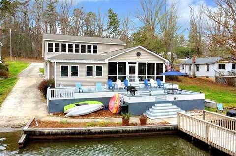 938 Pinehaven Drive, New London, NC 28127