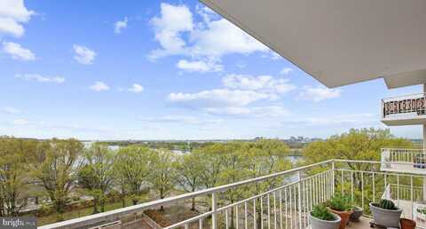 1425 4TH STREET SW, WASHINGTON, DC 20024