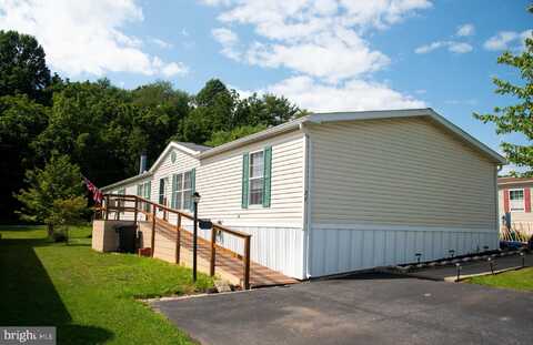 26 BLUE HERON DRIVE, HANOVER, PA 17331