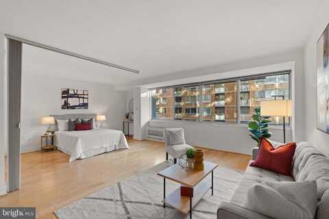 800 4TH STREET SW, WASHINGTON, DC 20024