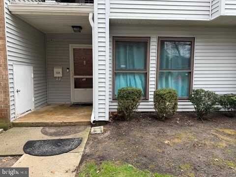 10 DENNISON DRIVE, HIGHTSTOWN, NJ 08520