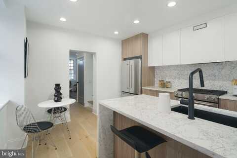 758 S FRONT STREET, PHILADELPHIA, PA 19147