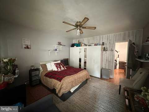 324 ELLIS AVENUE, TRENTON, NJ 08638