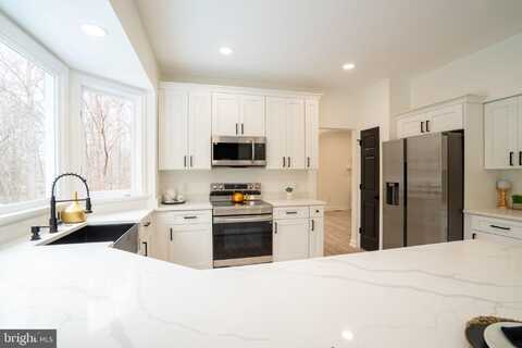 8261 TINSLEY PLACE, CULPEPER, VA 22701