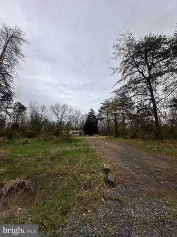 155 BUDDING DOGWOOD ROAD, BUNKER HILL, WV 25413