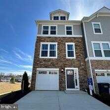 10800 COSMIC PL, WHITE PLAINS, MD 20695