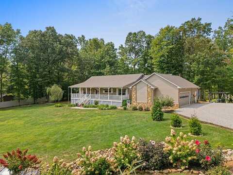 533 T Road, MONTEREY, TN 38574