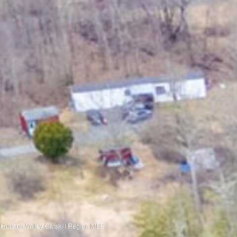 93 Wynkoop Drive, Kerhonkson, NY 12446