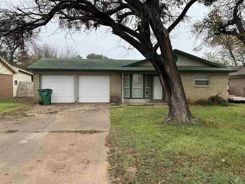 1012 WEST HIGHWAY, Iowa Park, TX 76367