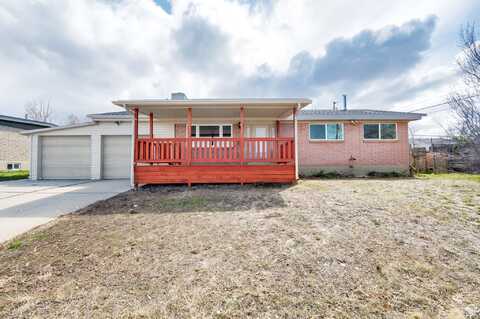 684 E OQUIRRH N, Tooele, UT 84074