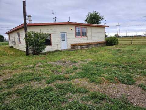1105 W 2nd Avenue, White Deer, TX 79097