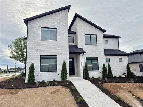 6601 SW Heartbeat ST, Bentonville, AR 72713