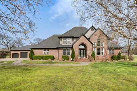 3901 Pleasant DR, Rogers, AR 72758