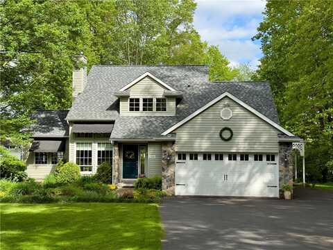788 Latonka Dr, Coolspring, PA 16137
