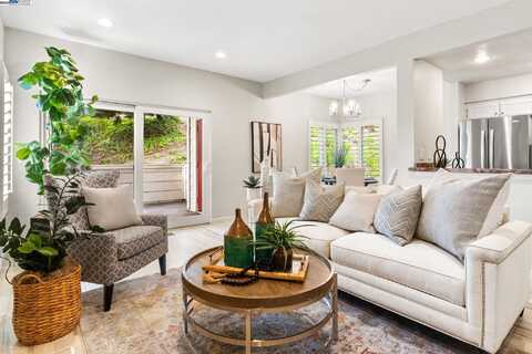 100 Norris Canyon Pl, San Ramon, CA 94583