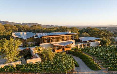 2181 N 3rd Avenue, Napa, CA 94558