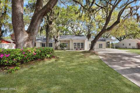 398 Broad River Drive, Beaufort, SC 29906